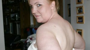 Icelandic wife Sassy exposed by her sissy husband.