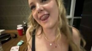 Give Kleah loads of fucking love