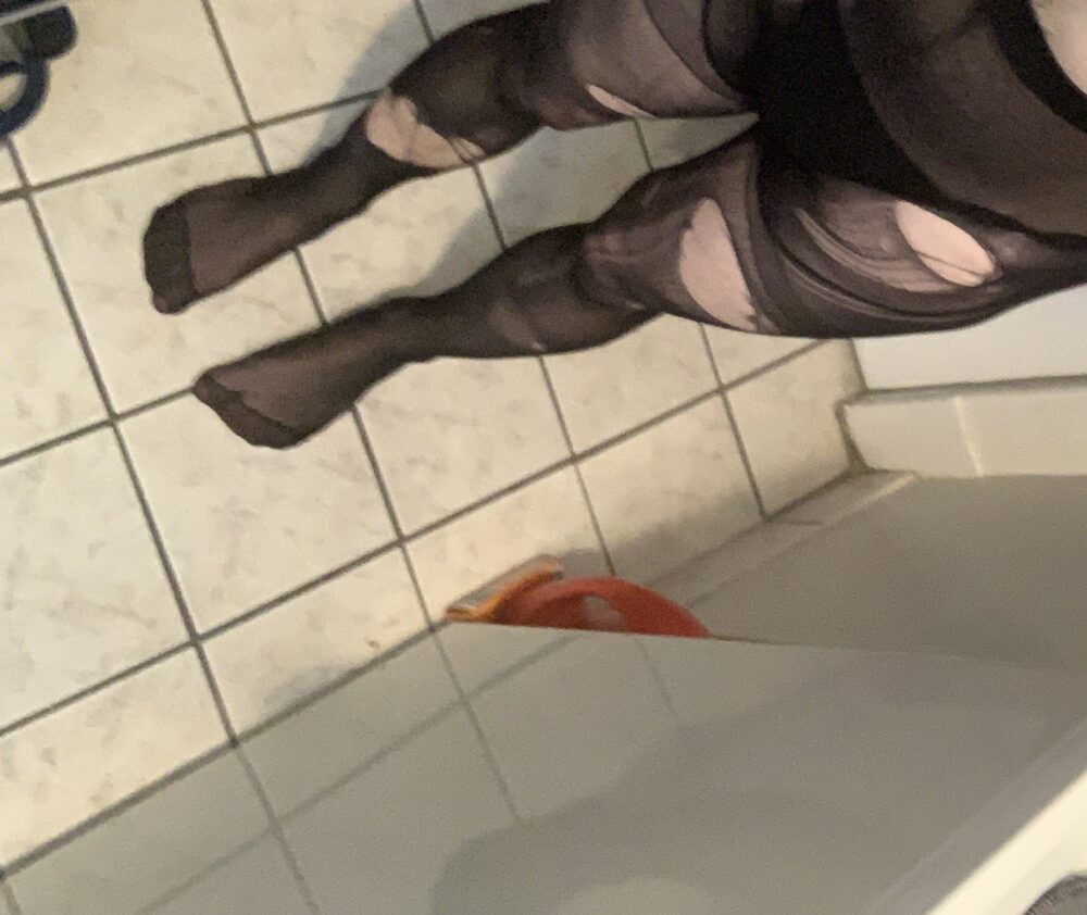 V G